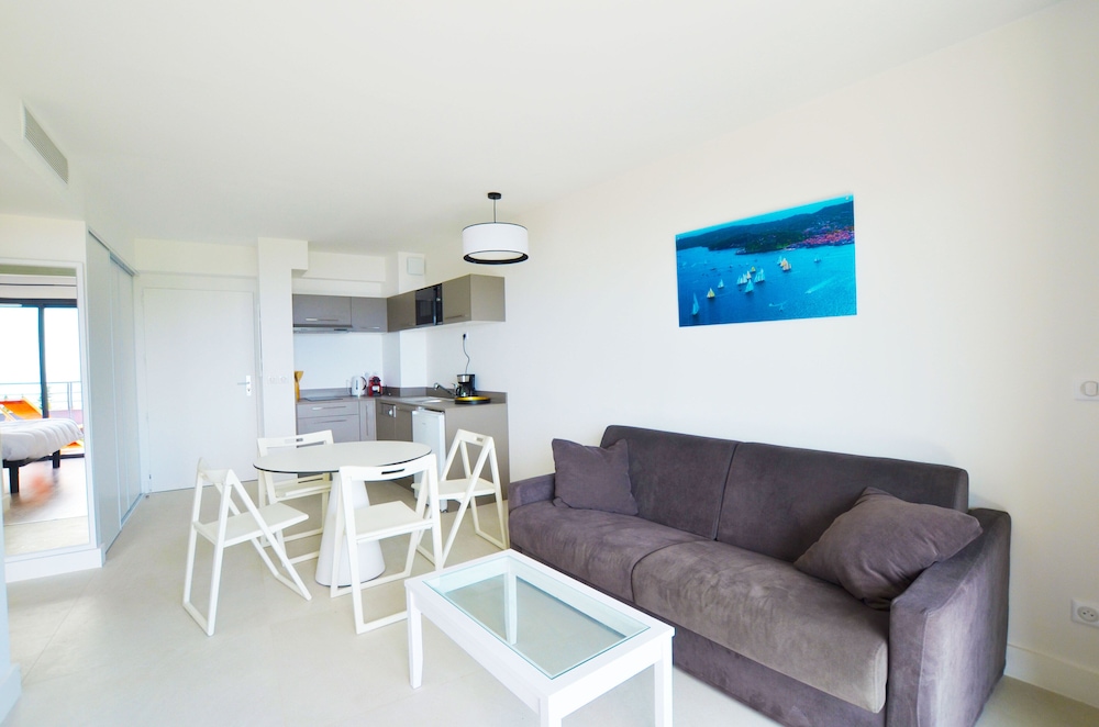 Apartment, Sea View - Photo 5