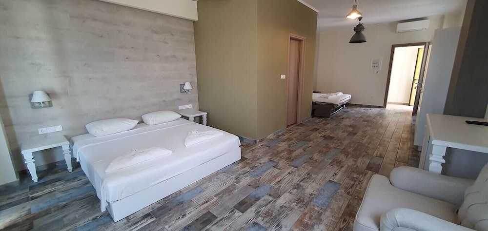 Deluxe Suite, Sea View