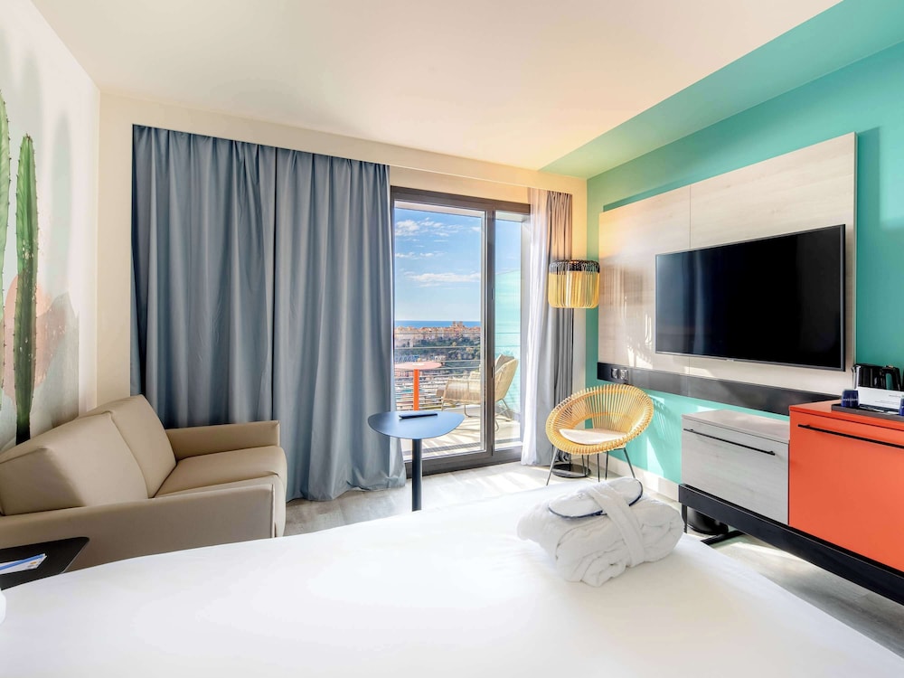 Executive Room, 1 Double Bed with Sofa bed, Balcony, Sea View (Riviera) thumbnail 5