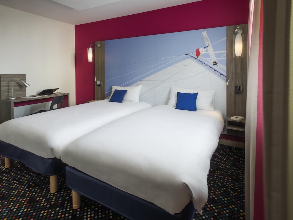Standard Suite, 1 Double Bed with Sofa bed