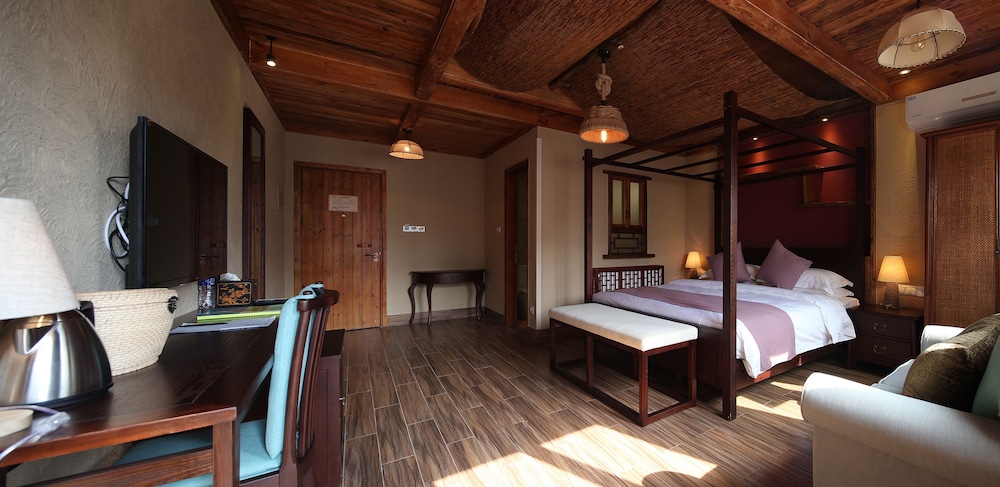 King Room with Garden View