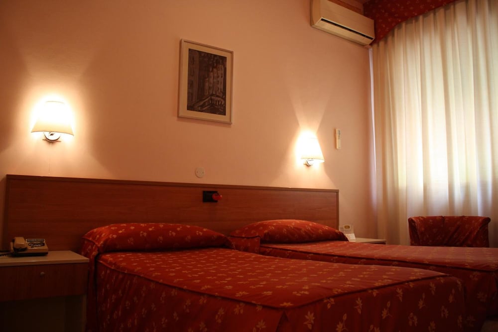 Twin Room photo 1