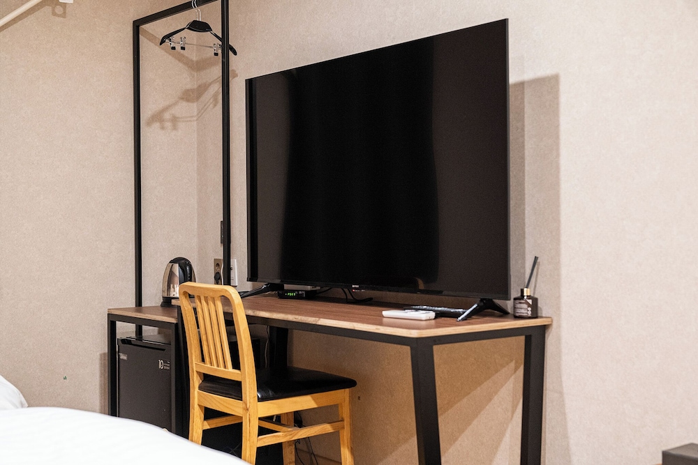 Luxury Twin Room, 2 Twin Beds - Photo 2