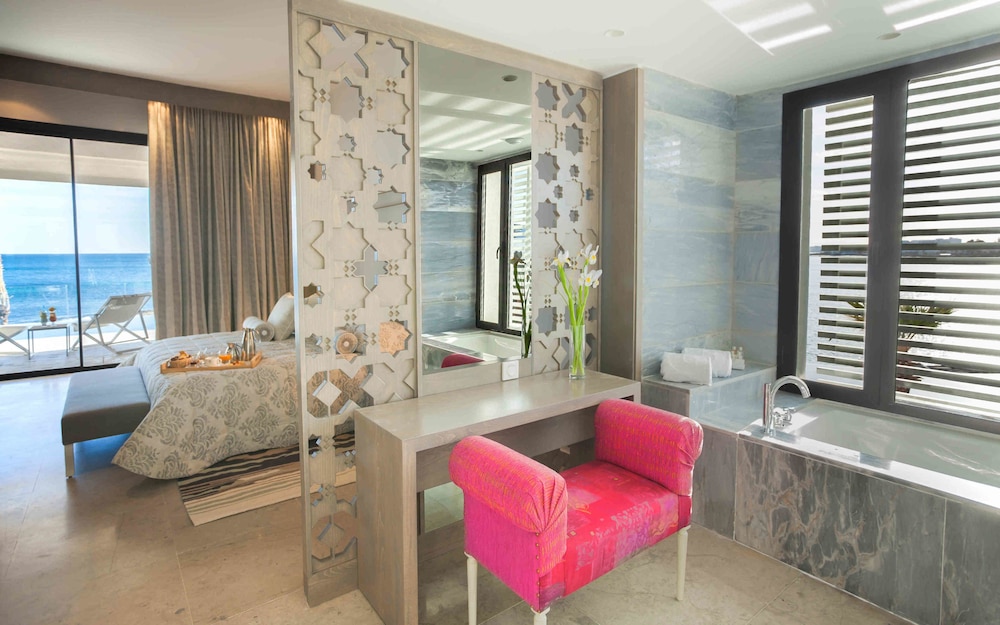 Legend Suite, 1 st floor photo 2
