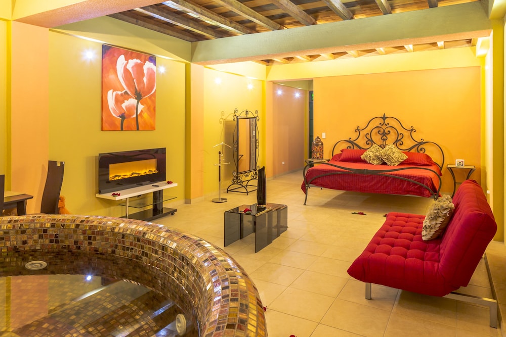Royal Suite, 1 King Bed (Adults only)