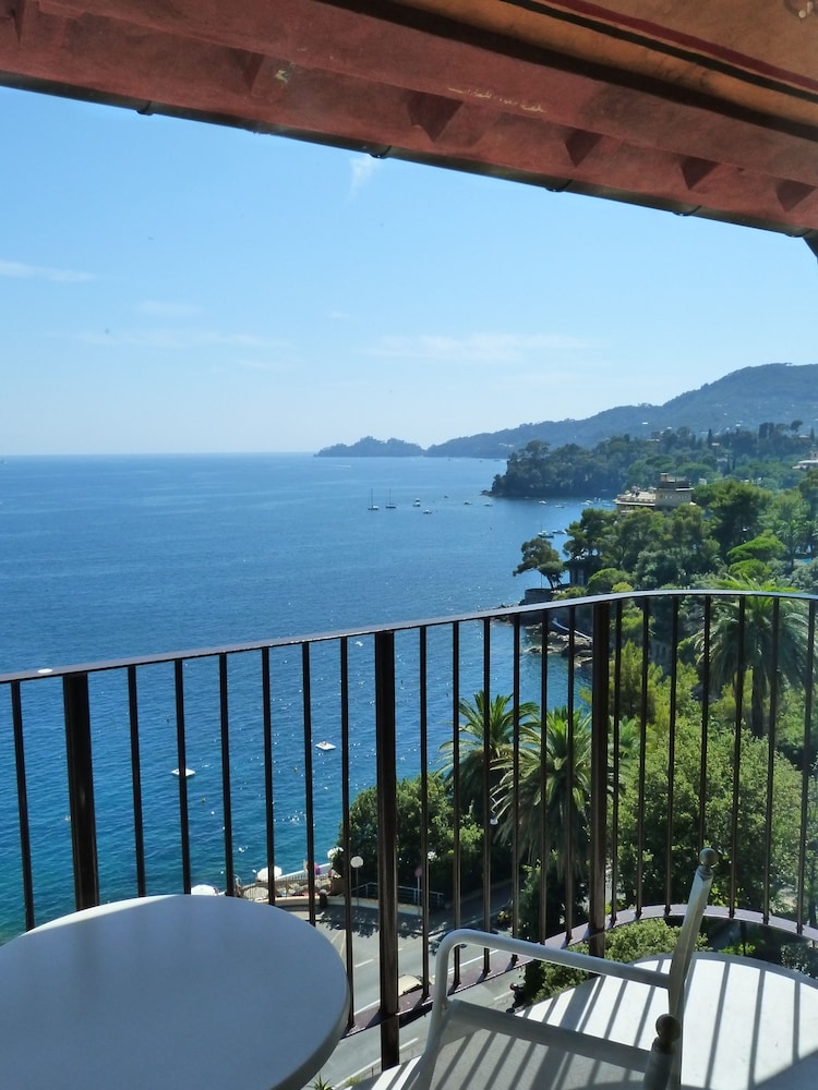 Exclusive Double Room, Sea View - Photo 5