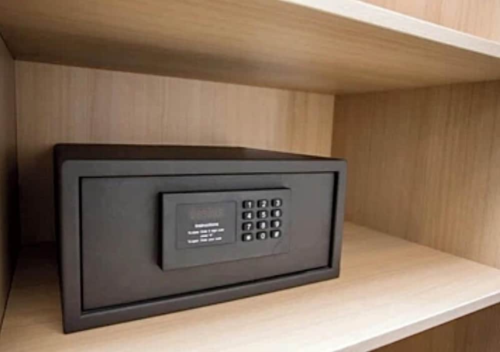 Deluxe Room - Photo 6