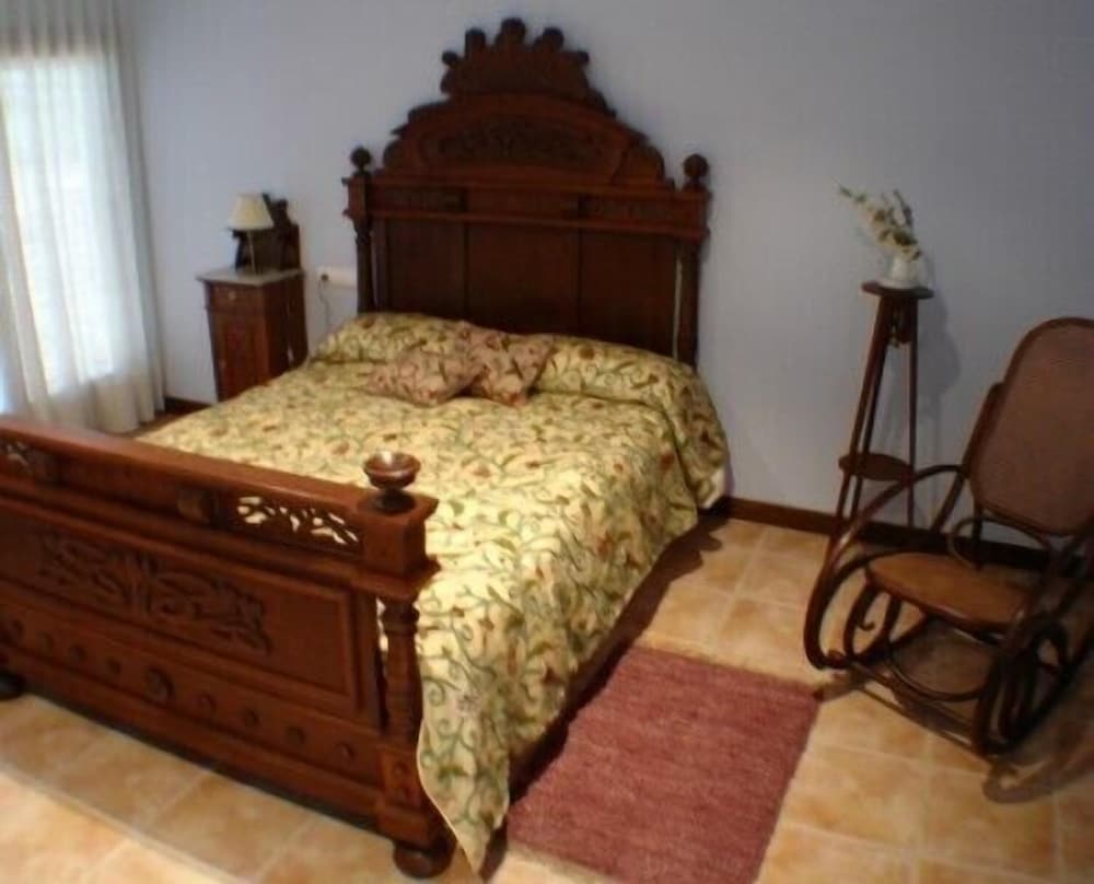 Habitación Triple, con vista al jardín