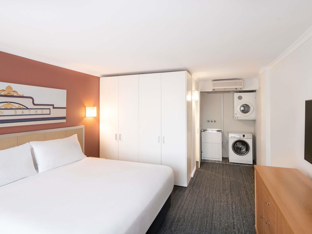 Deluxe Suite, 2 Bedrooms (King) photo 2