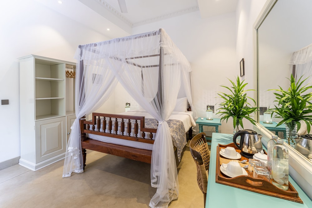 Standard Double Room, 1 Queen Bed, Garden View