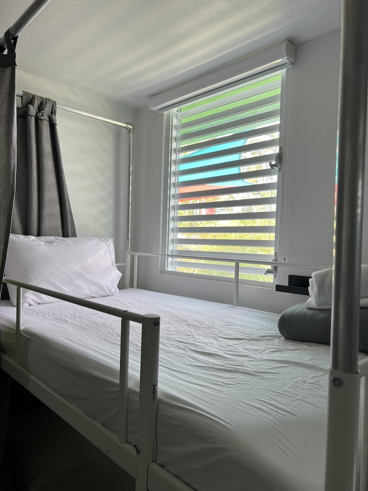 Standard Shared Dormitory, Women only photo 1