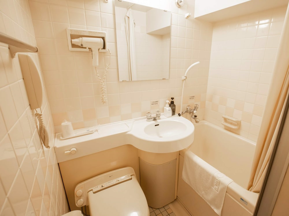 Large Double Room Single Use, Smoking, Main Building - Photo 2