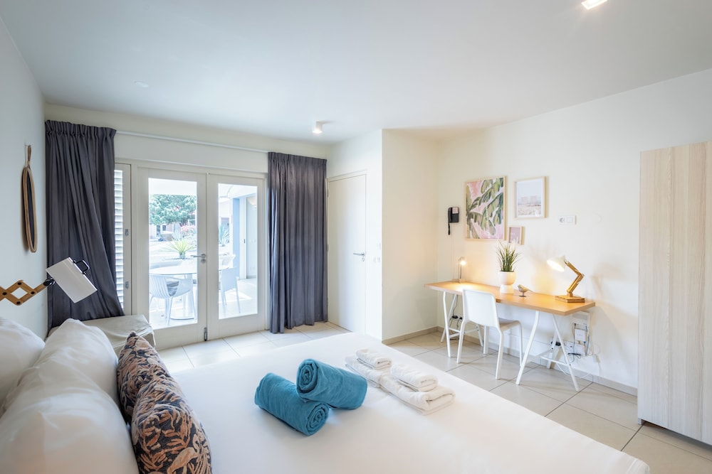 Superior Apartment, 2 Bedrooms, Garden View photo 2