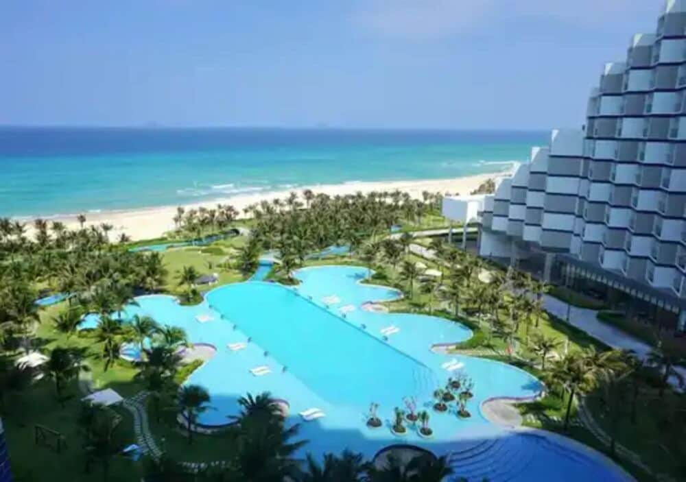 Premier Room, Beach View photo 3