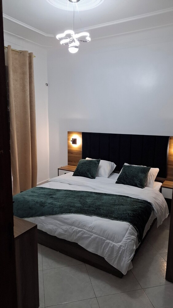 Apartment photo 3