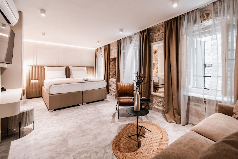 Superior Room - Photo 2