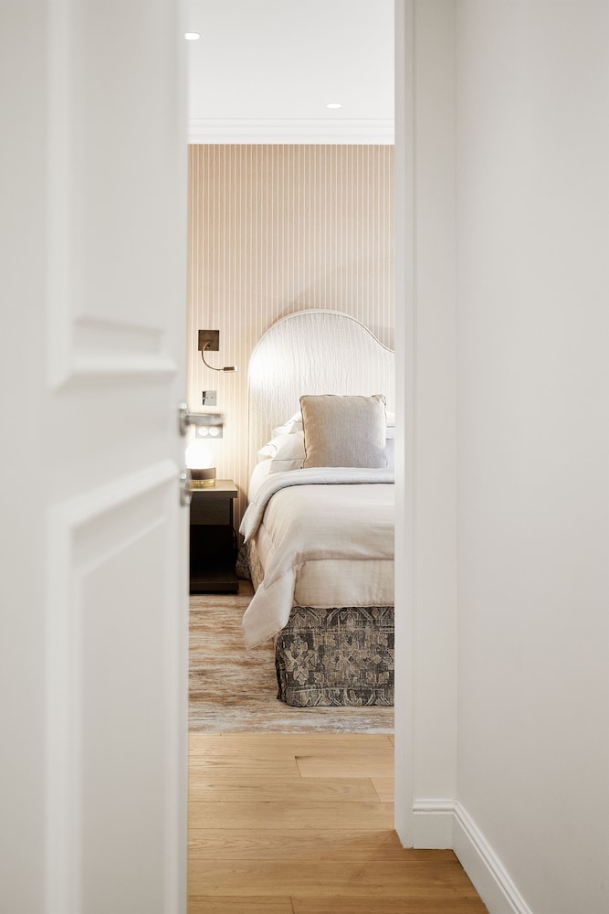 Suite, Connecting Rooms photo 3