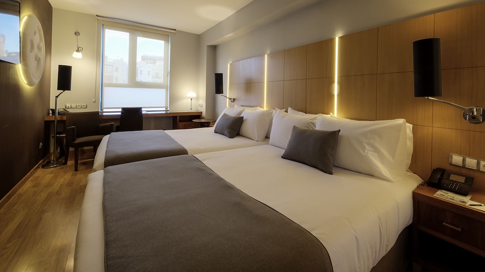 Standard Triple Room photo 2