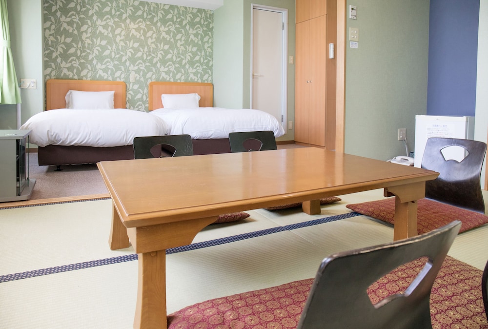Japanese Western Style Room photo 1