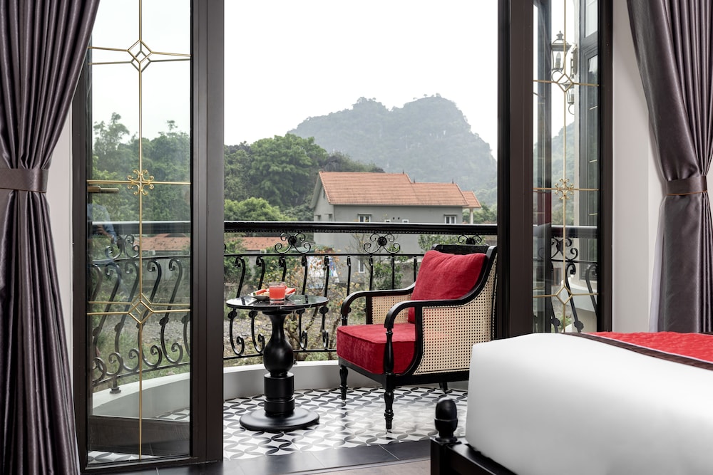 Deluxe Double Room, Garden View photo 2
