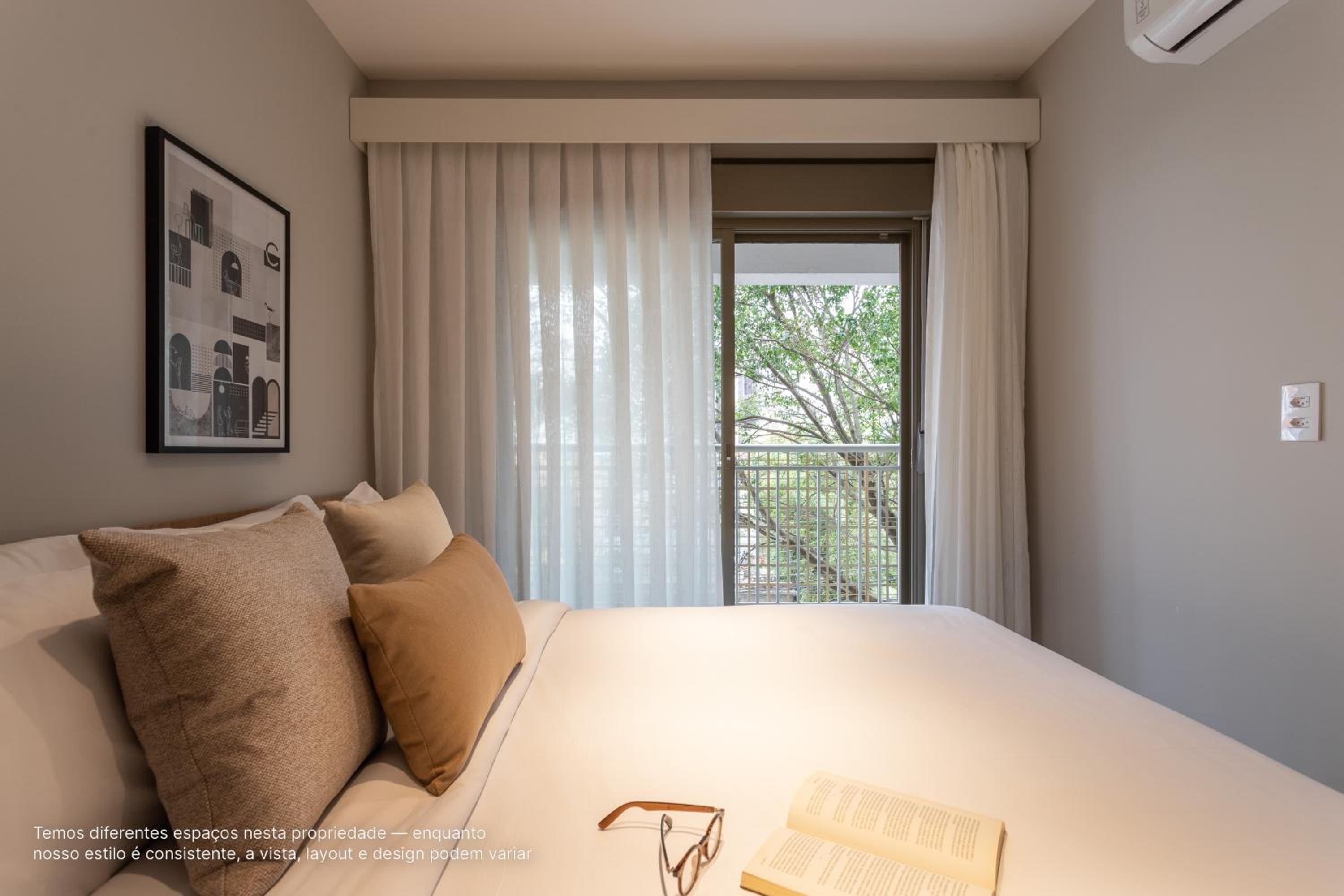 One-Bedroom Apartment with Balcony