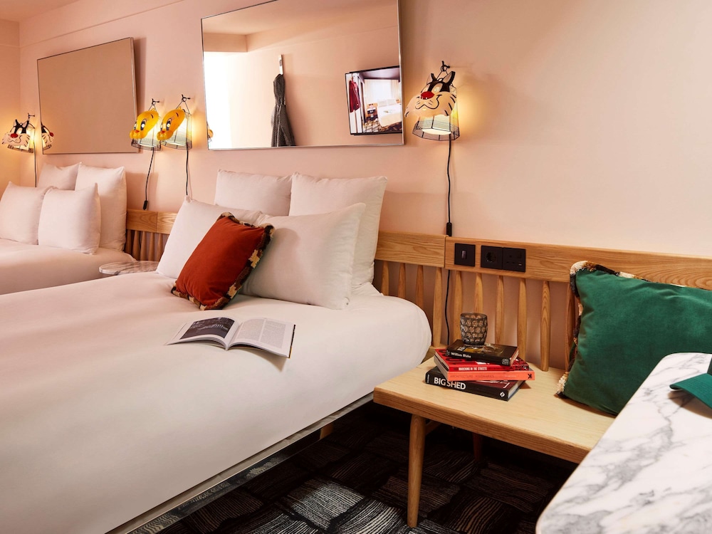 Double Room, 2 Twin Beds (Large Mama) photo 3