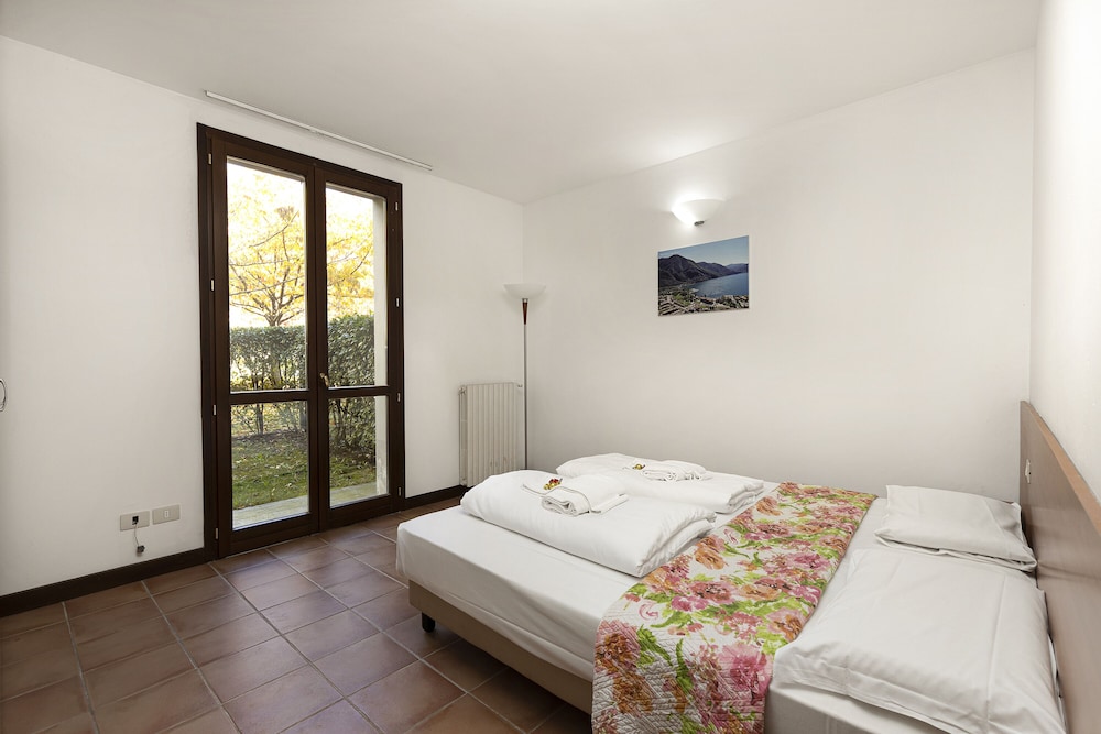 Standard Apartment, 1 Bedroom, Beachside (Porto Letizia Beethoven 2)