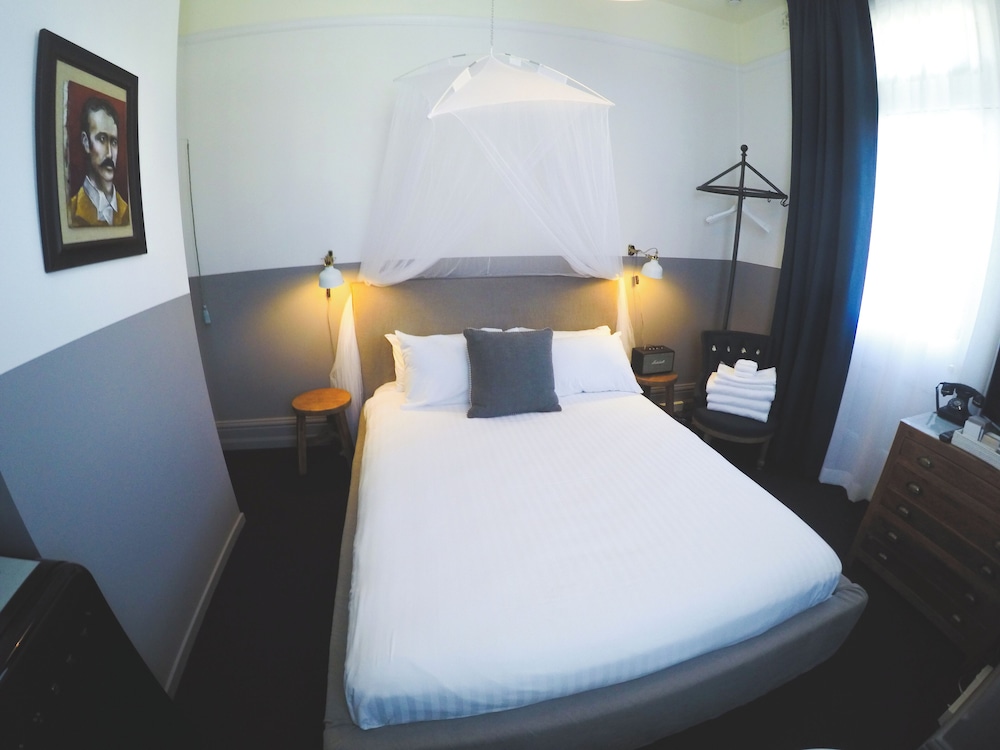 Standard Double Room, 1 Queen Bed, Sea View