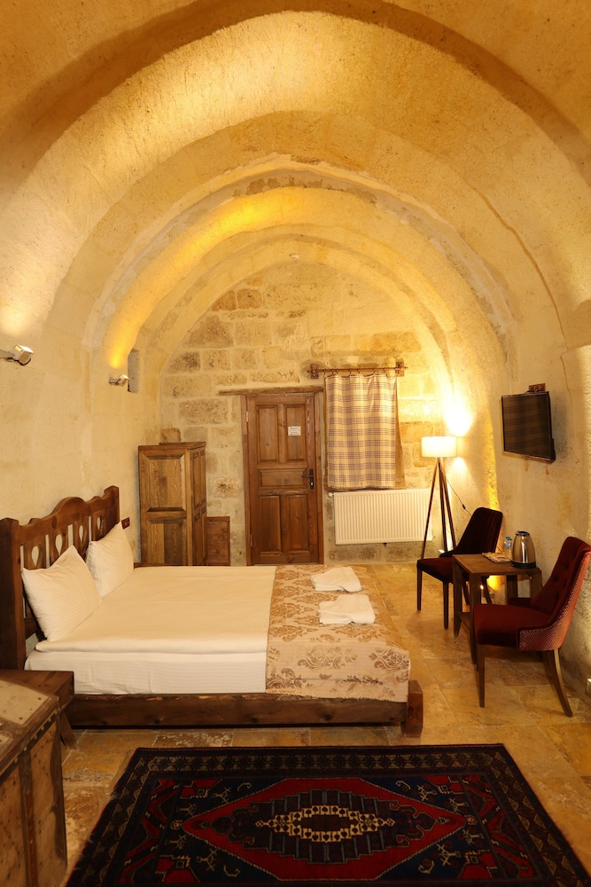 Standard Double Room - Photo 4