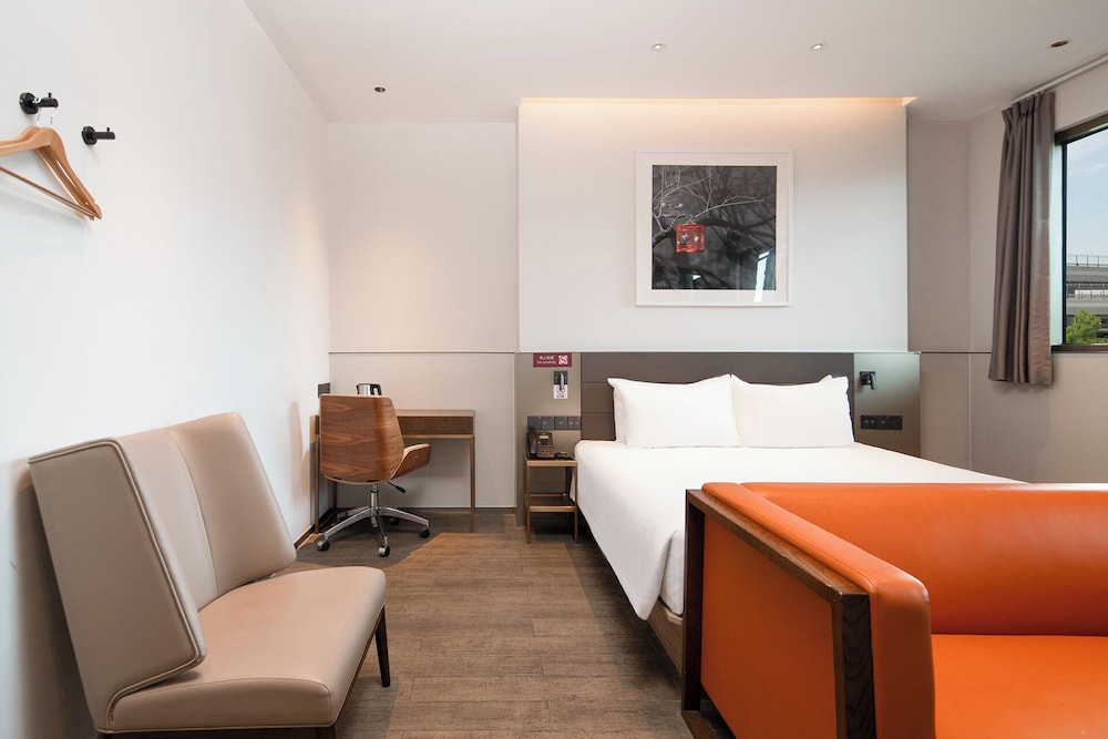 Classic Double Room