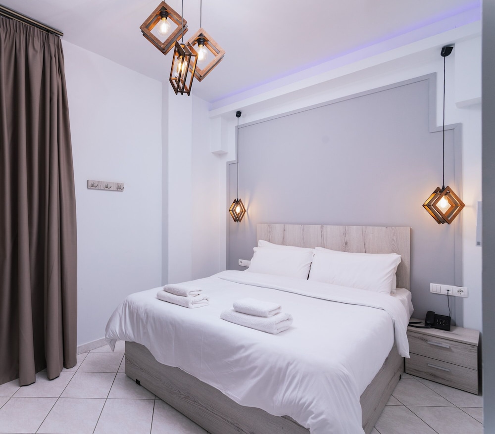 Standard Double or Twin Room photo 2