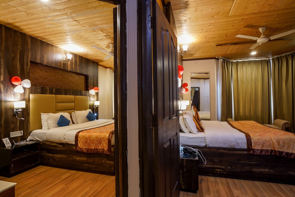 Sunset Family Suite