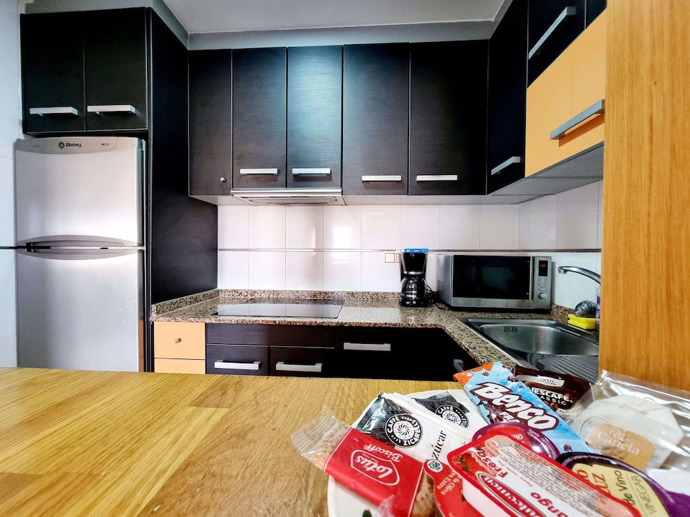 Apt Near Center & Port, Billede 9