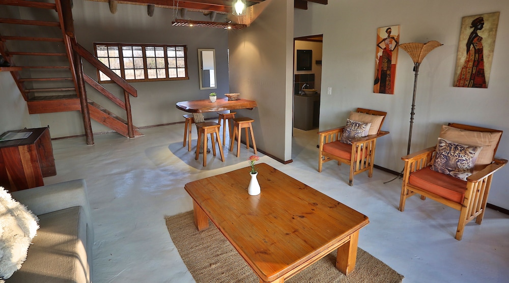 Deluxe Chalet, 3 Bedrooms, Ensuite, Park View (6 Sleeper) photo 3