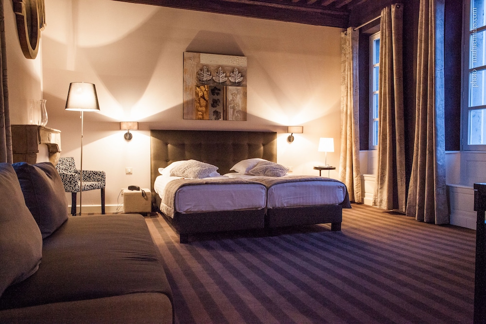 Executive Quadruple Room photo 2