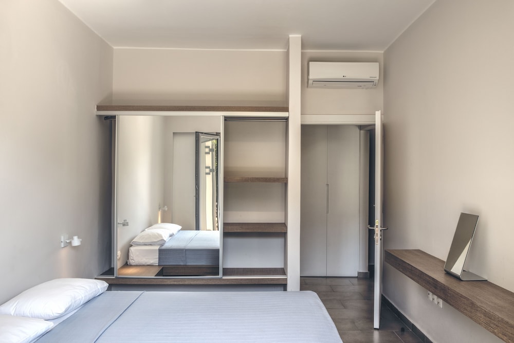 Suite, 1 Bedroom photo 2