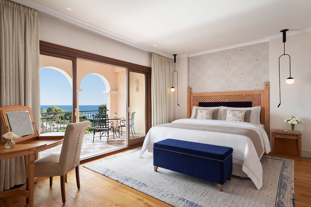 St. Regis 1 Bedroom Residence Suite, 1 King Bed