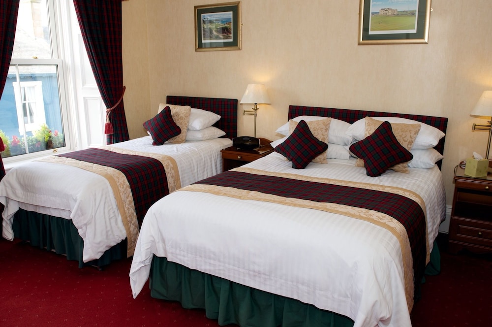Twin Room, Ensuite (Ground floor twin) photo 1