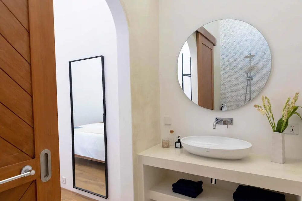 Deluxe Villa, 2 Bedrooms, Balcony, Ocean View photo 3