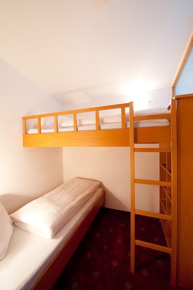 Comfort Condo, 2 Bedrooms, Balcony, Mountain View (Birkenblatt, incl. cleaning fee) photo 2