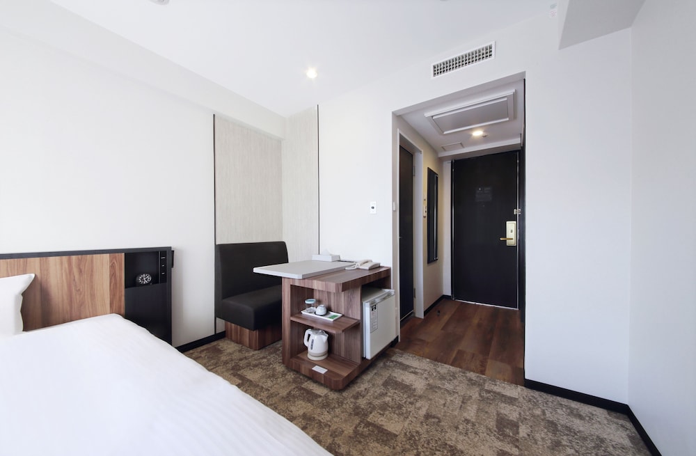 Economy Double Room, Smoking photo 2