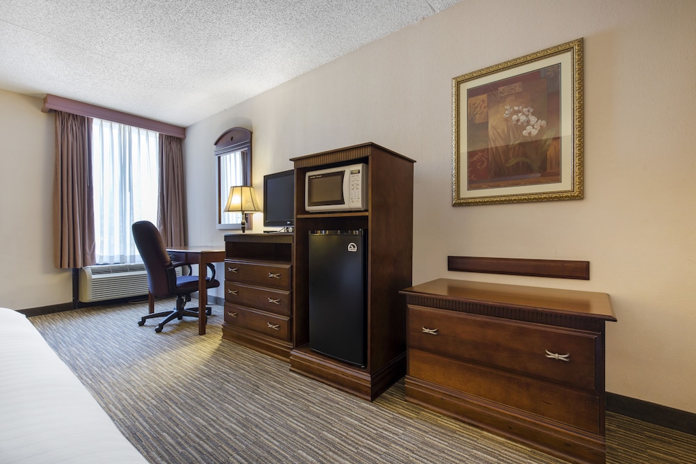 Business Studio Suite, Non Smoking - Photo 4
