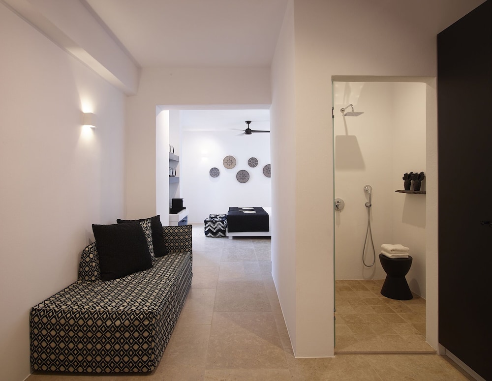 Deluxe suite 5, Patio