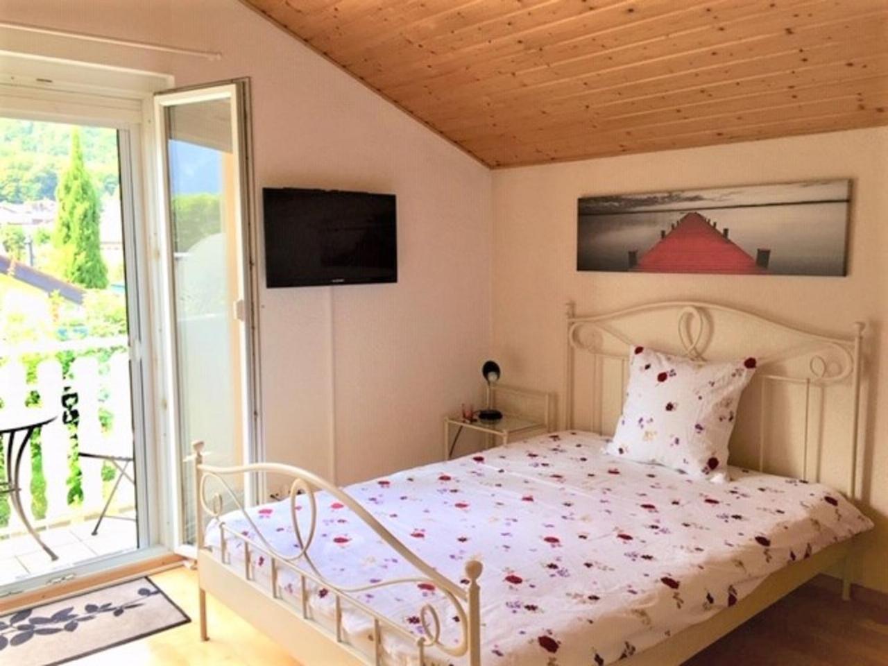 Single Room with Balcony photo 3