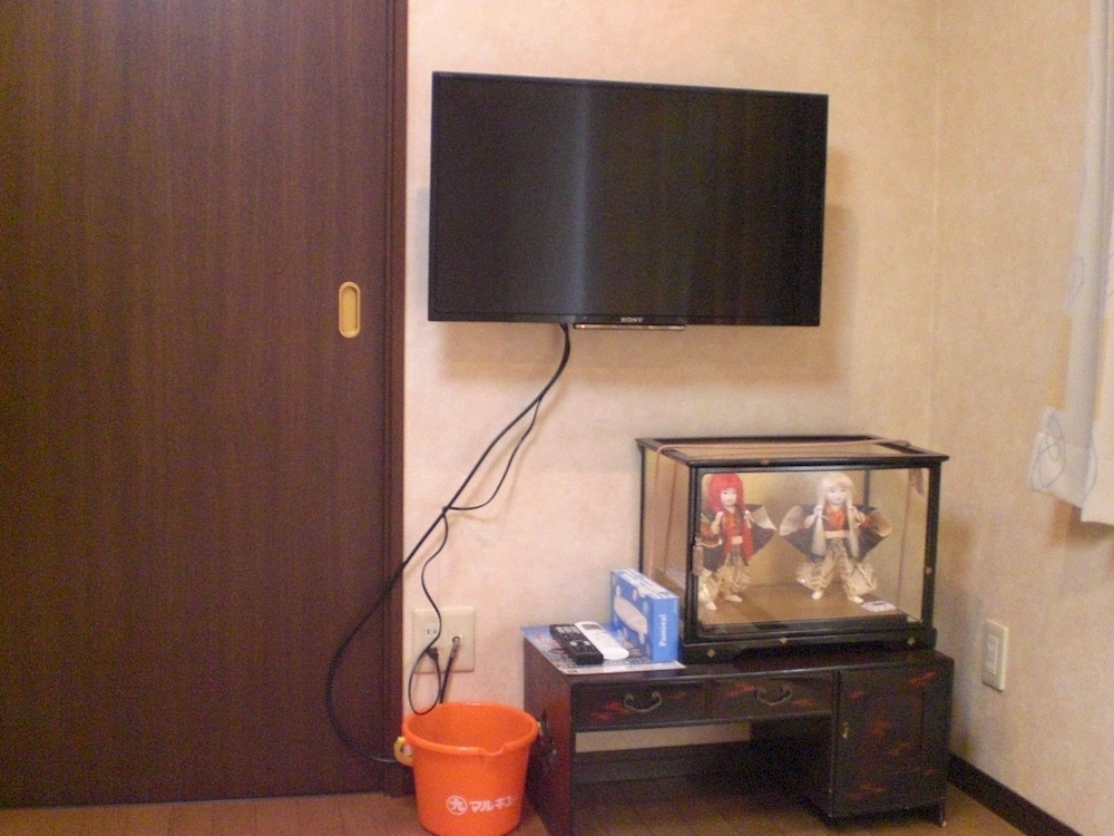 Standard Twin Room, Non Smoking - Photo 4