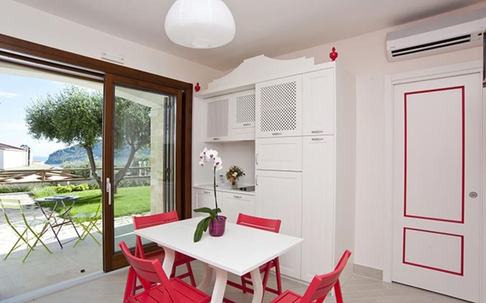 Family Apartment, 2 Bedrooms, Sea View (For 4 people) photo 2