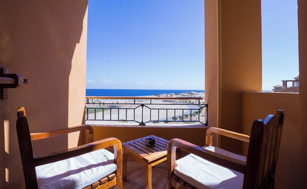 Master Suite Sea View - Photo 5