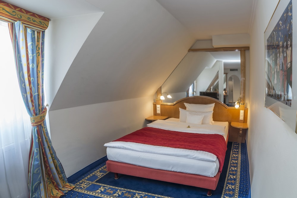 Standard Single Room photo 2