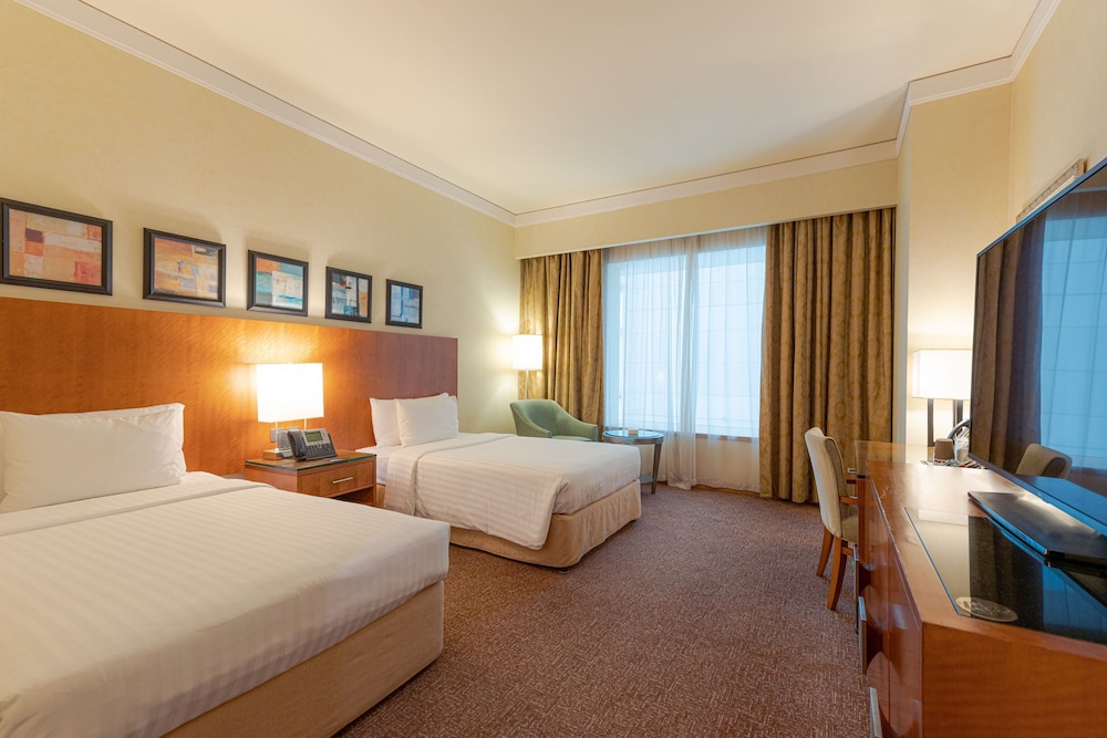 Deluxe Room, 2 Twin Beds, Smoking