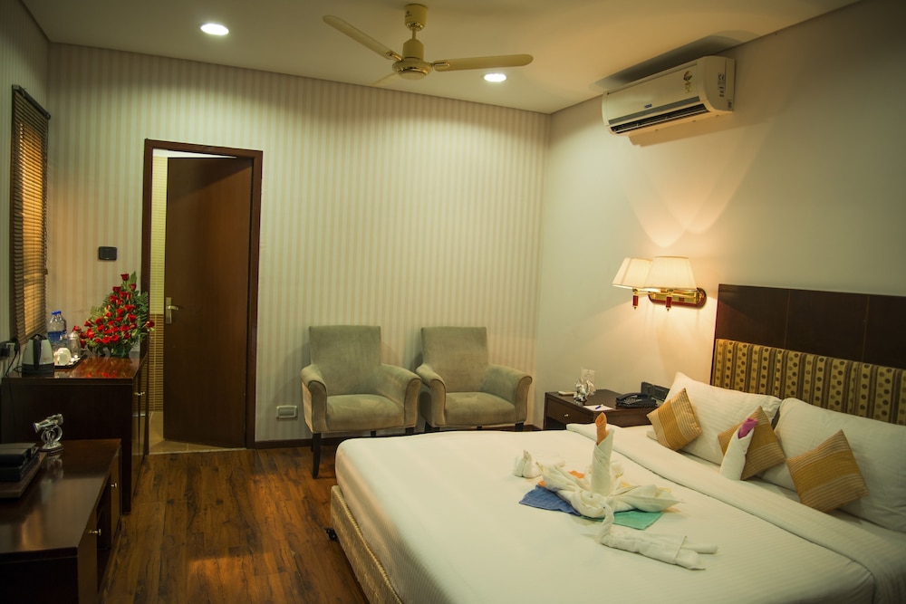 Standard Double Room - Photo 5